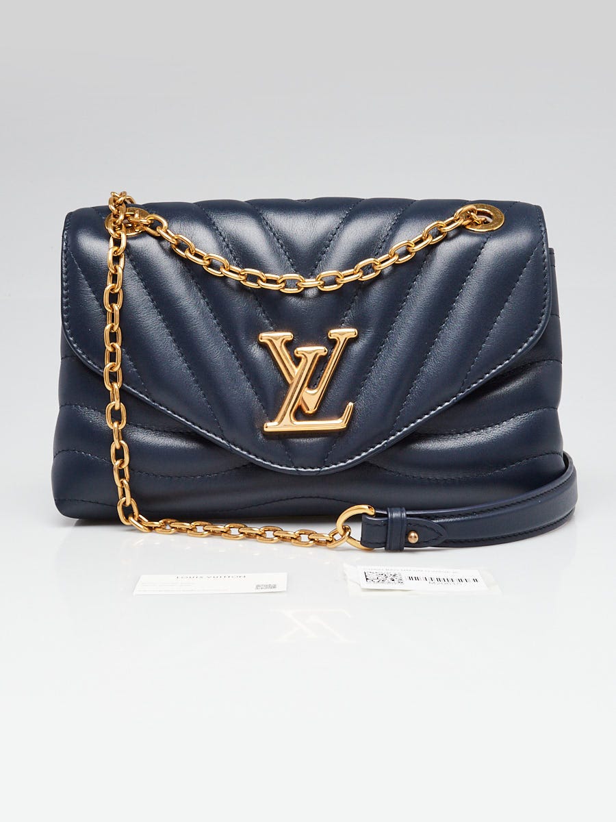 Louis Vuitton ネイビー モノグラム ハンドバッグ Louis Vuitton Navy Blue Quilted Leather New Wave Chain NM MM Bag