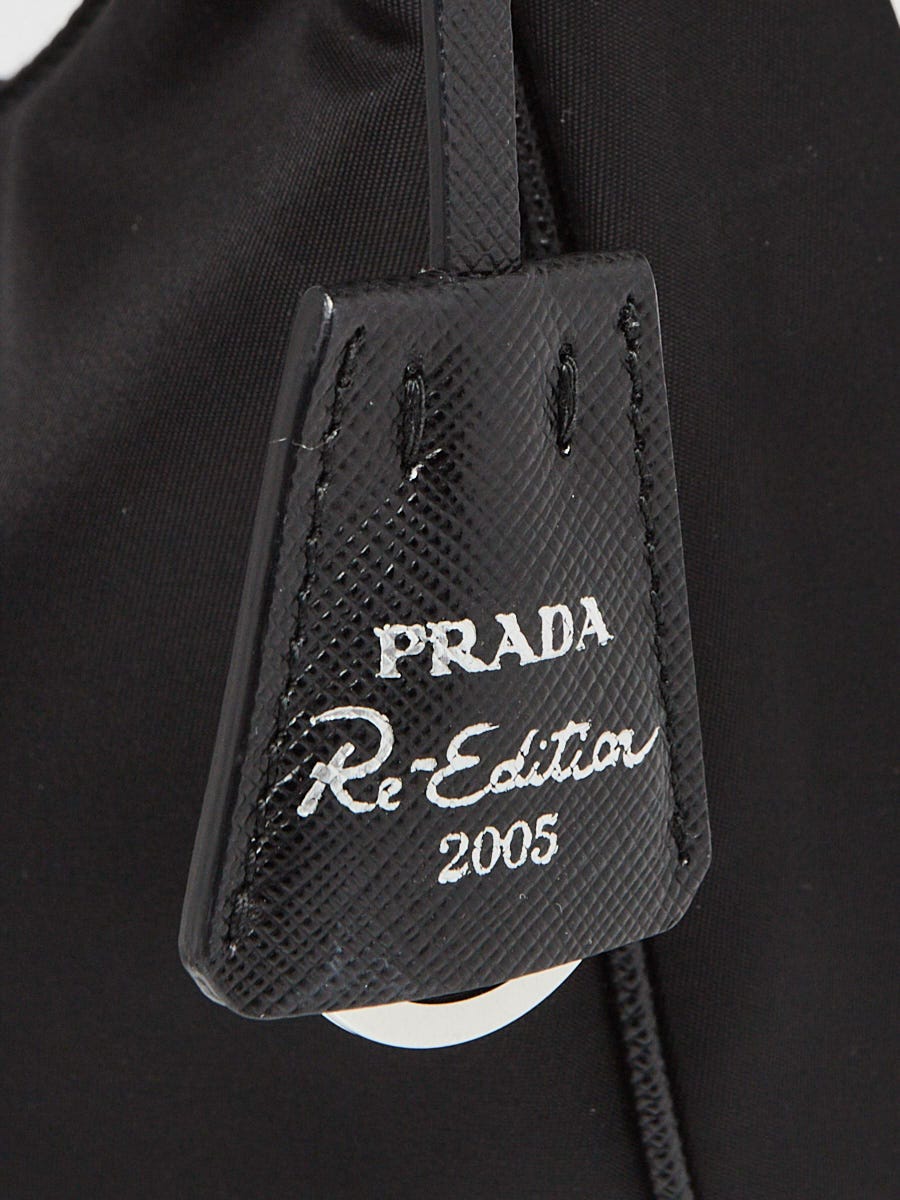 Prada Black Tessuto Nylon 2005 Re-Edition Shoulder Bag 1BH204