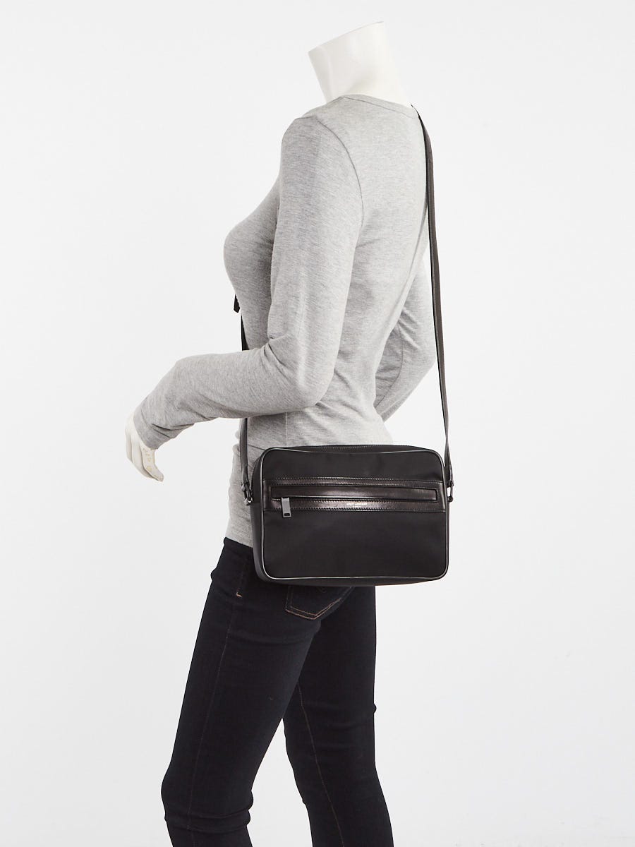 ☆送料・関税込☆SAINT LAURENT★カメラ ミニ クロスバッグ★ Saint Laurent】☆送料・関税込☆ミニカメラバッグ (Saint