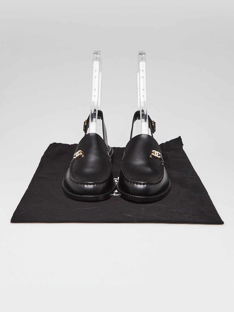 ブラックでシックに◎【CHANEL】ミュール Chanel Black Leather CC Loafer Slingback Flats Size 7.5/38
