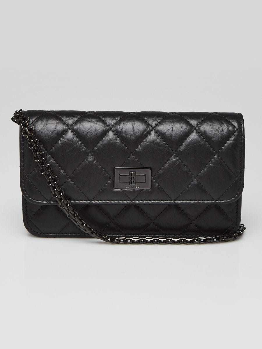 ミニバッグとしても使える♪ CHANEL フォンバッグ 携帯 SO BLACK Chanel Black 2.55 Reissue Quilted Calfskin Leather So Black