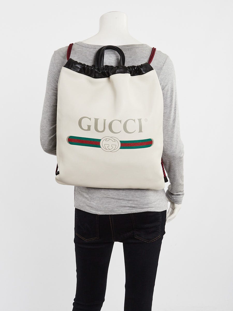 Gucci White/Black Leather Printed Drawstring Backpack Gucci White Leather Logo Small Drawstring Backpack – Mine  main image 4