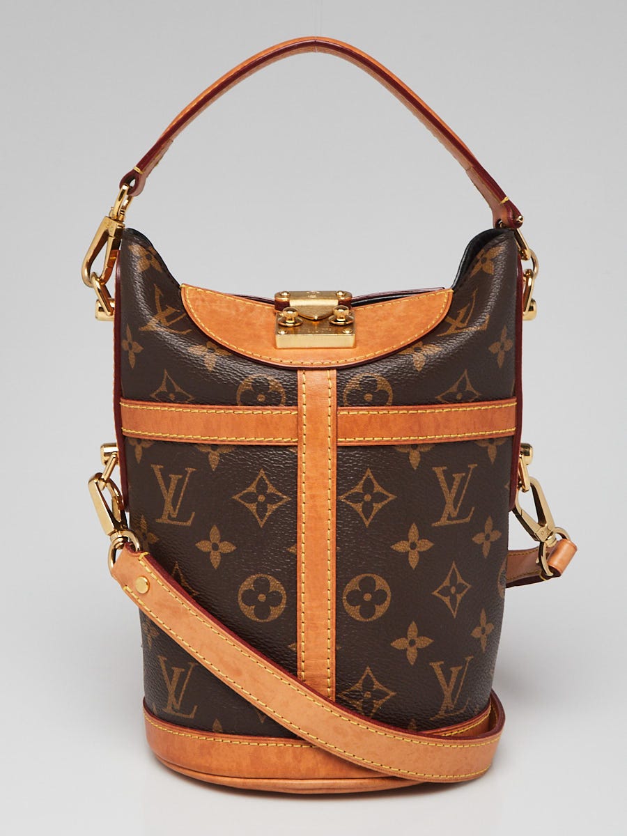Louis Vuitton パテキ　ノベルティ Louis Vuitton Monogram Canvas Duffle Bucket Bag | Yoogi's Closet