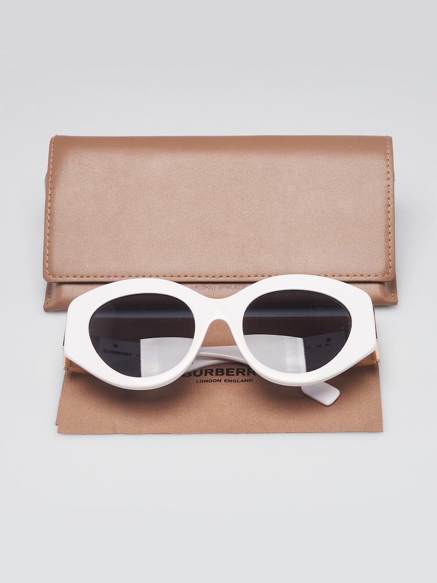 Burberry White Acetate Oversized Sunglasses - B4361