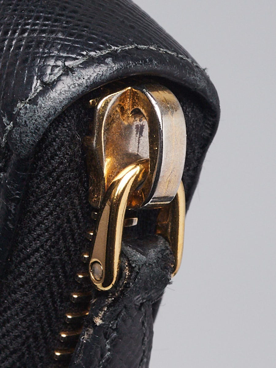 Prada Black Saffiano Leather Bow Zippy Wallet | Yoogi's Closet