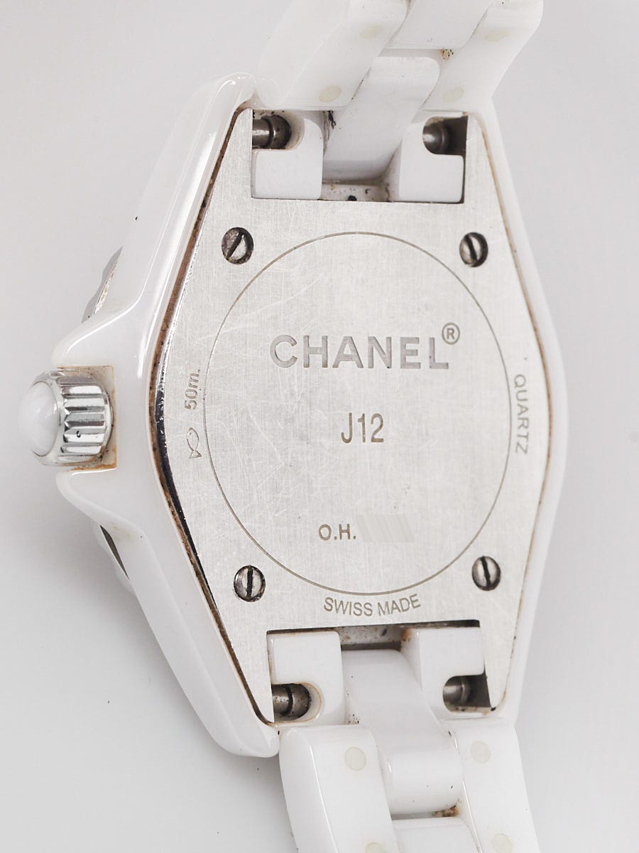 ?CHANEL?J12 Diamond and White Ceramic Quartz 29mm Watch H2685 Chanel J12 Ceramic and Diamond 29mm Quartz Watch H2685  main image 4