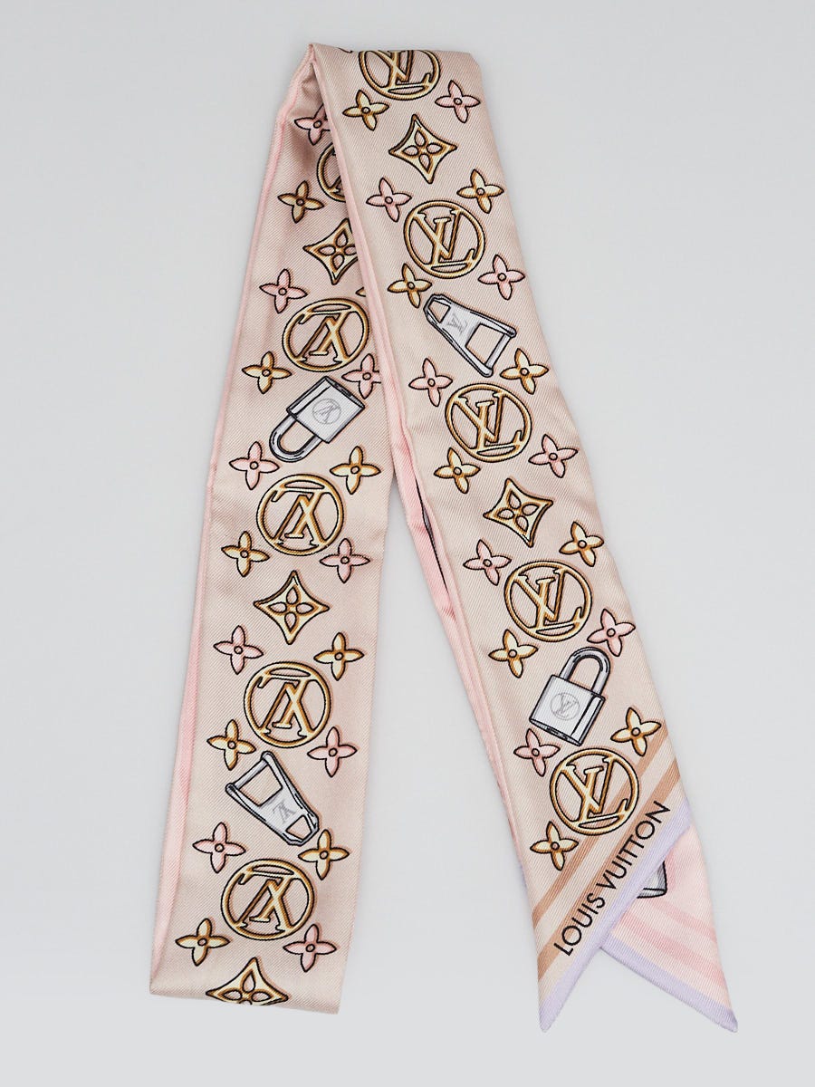 Authentic Louis Vuitton Pink and Cream Monogram Bandaeu Scarf Louis Vuitton Silk Monogram LV Duality BB Bandeau Pink Beige  main image 4