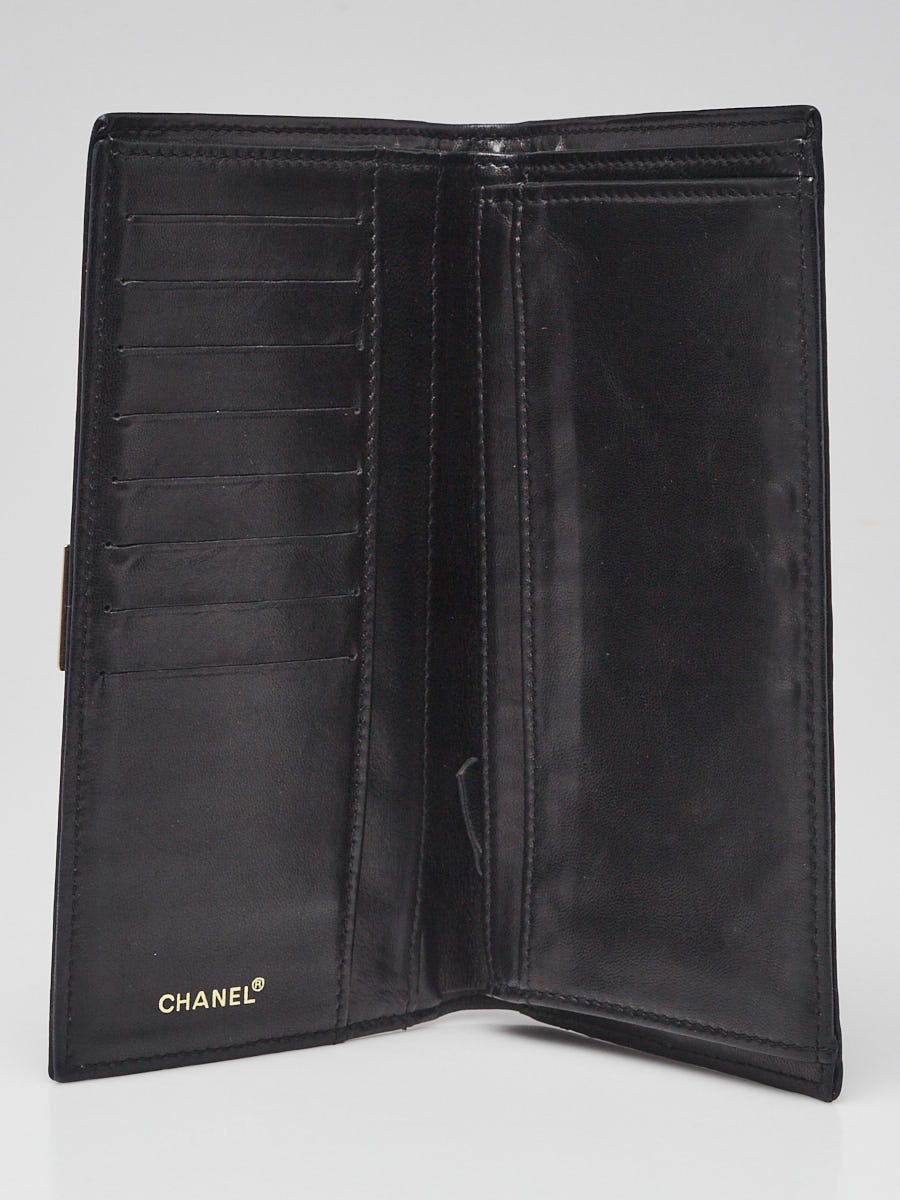 Chanel Black Square Quilt Lambskin Leather L Yen Wallet