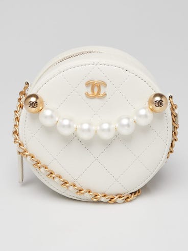 Chanel White Quilted Lambskin Leather Pearl Round Clutch with Chain Bag
