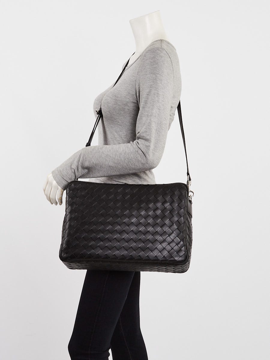 Bottega Veneta Black Intrecciato Woven Nappa Leather Crossbody Large Camera Bag