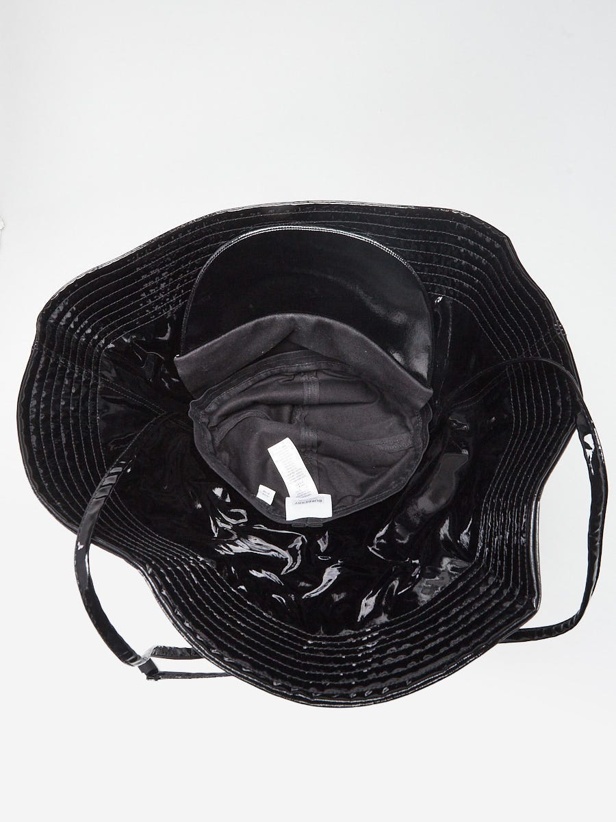 Burberry Black Vinyl Oversized Rain Bucket Hat Size S/M  display picture 2