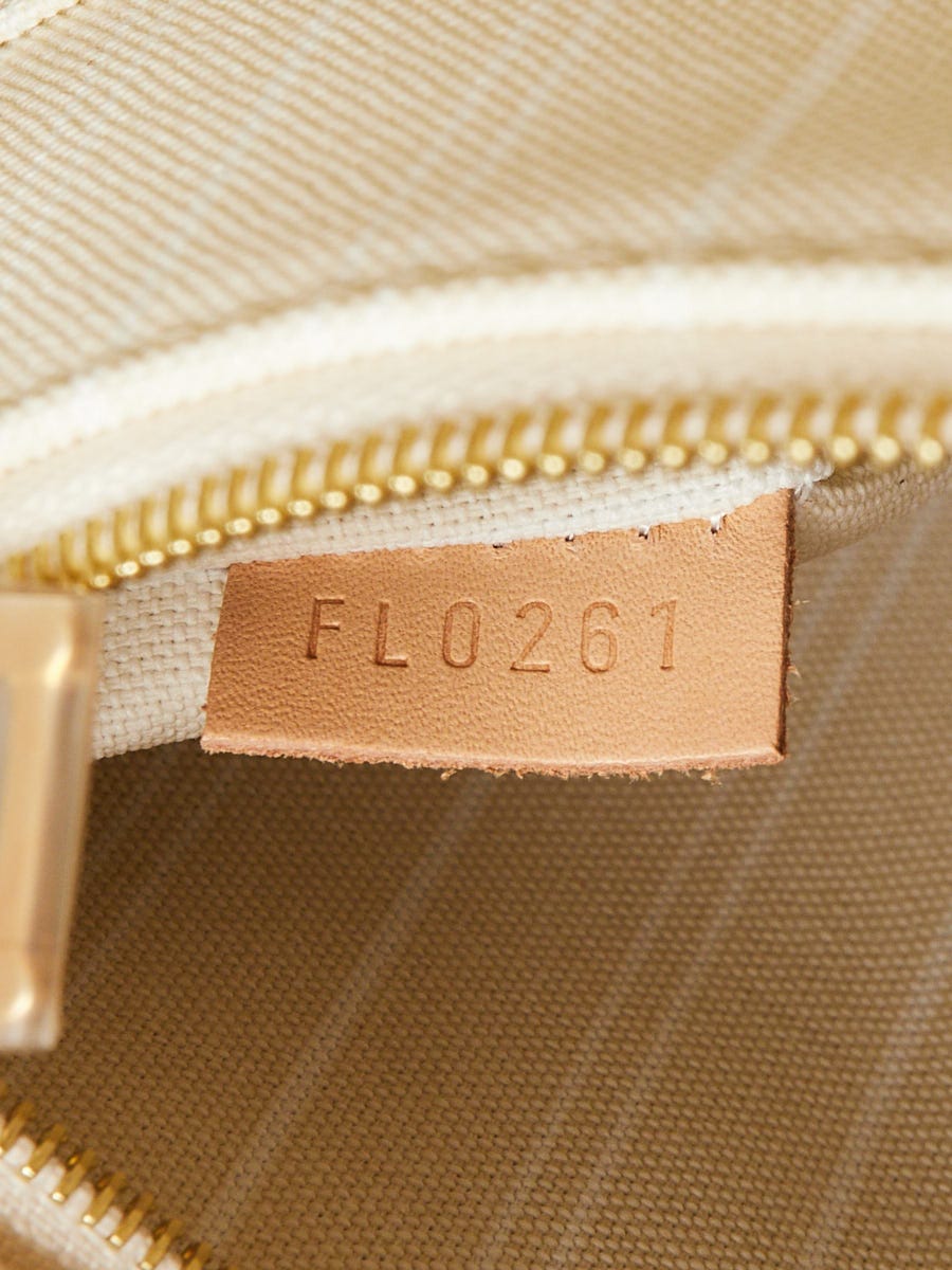 Louis Vuitton Blue Monogram Giant Canvas Hamptons By the Pool