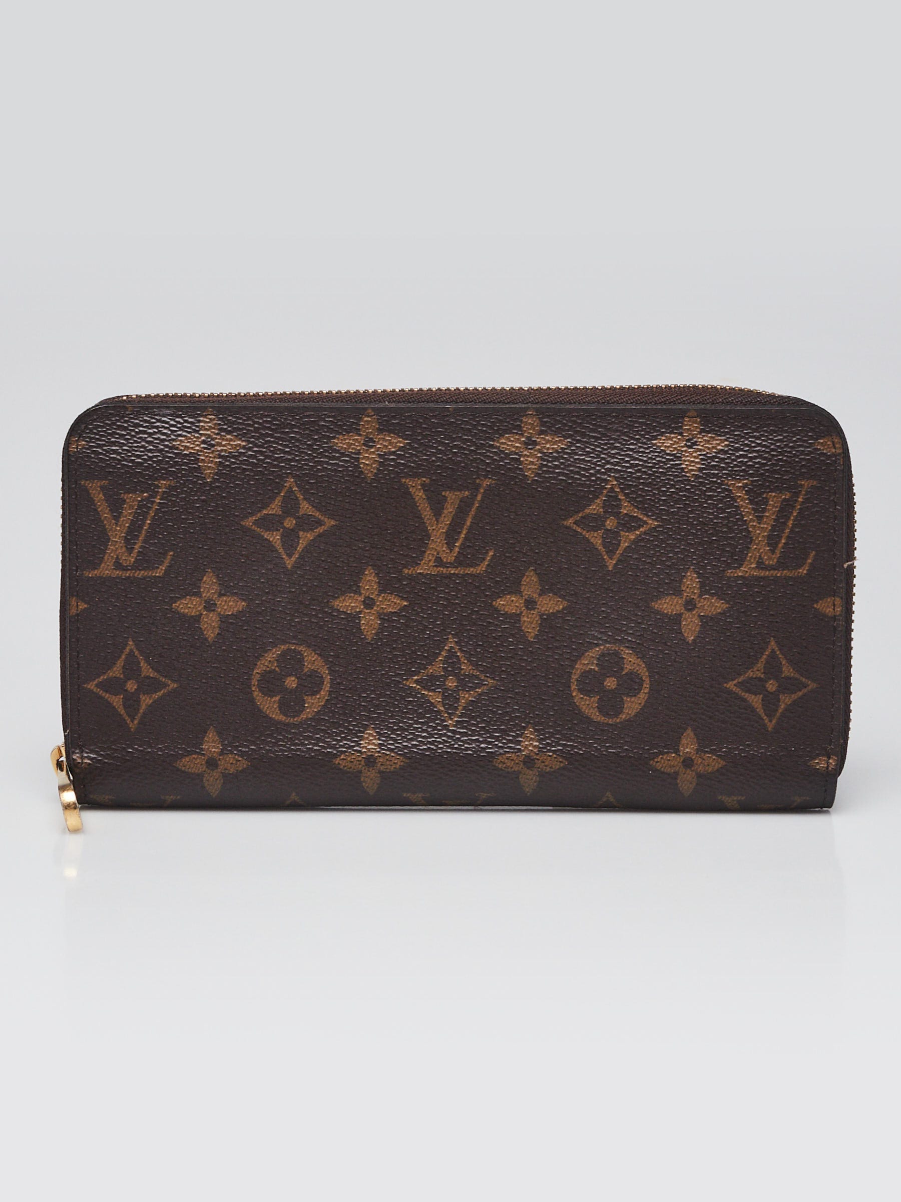 Louis Vuitton Monogram Canvas Zippy Wallet