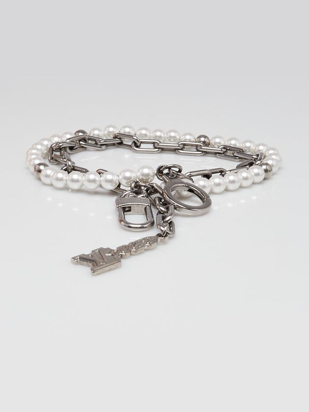 Louis Vuitton Silver Metal Pearl Chain Belt and Bag Charm