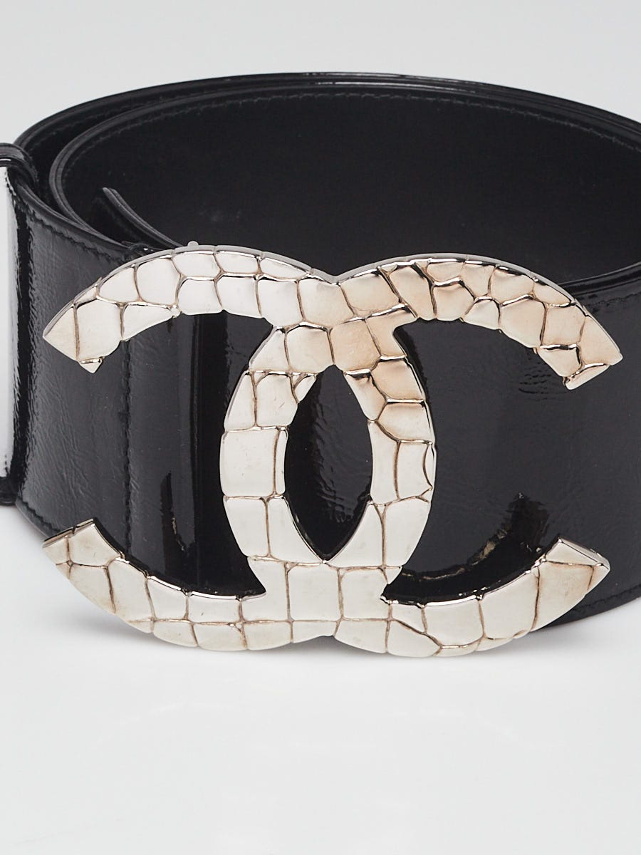 CHANEL ブラック ダブルCCロゴ ベルト Chanel Black Patent Leather Croc Effect CC Logo Wide Belt Size 80
