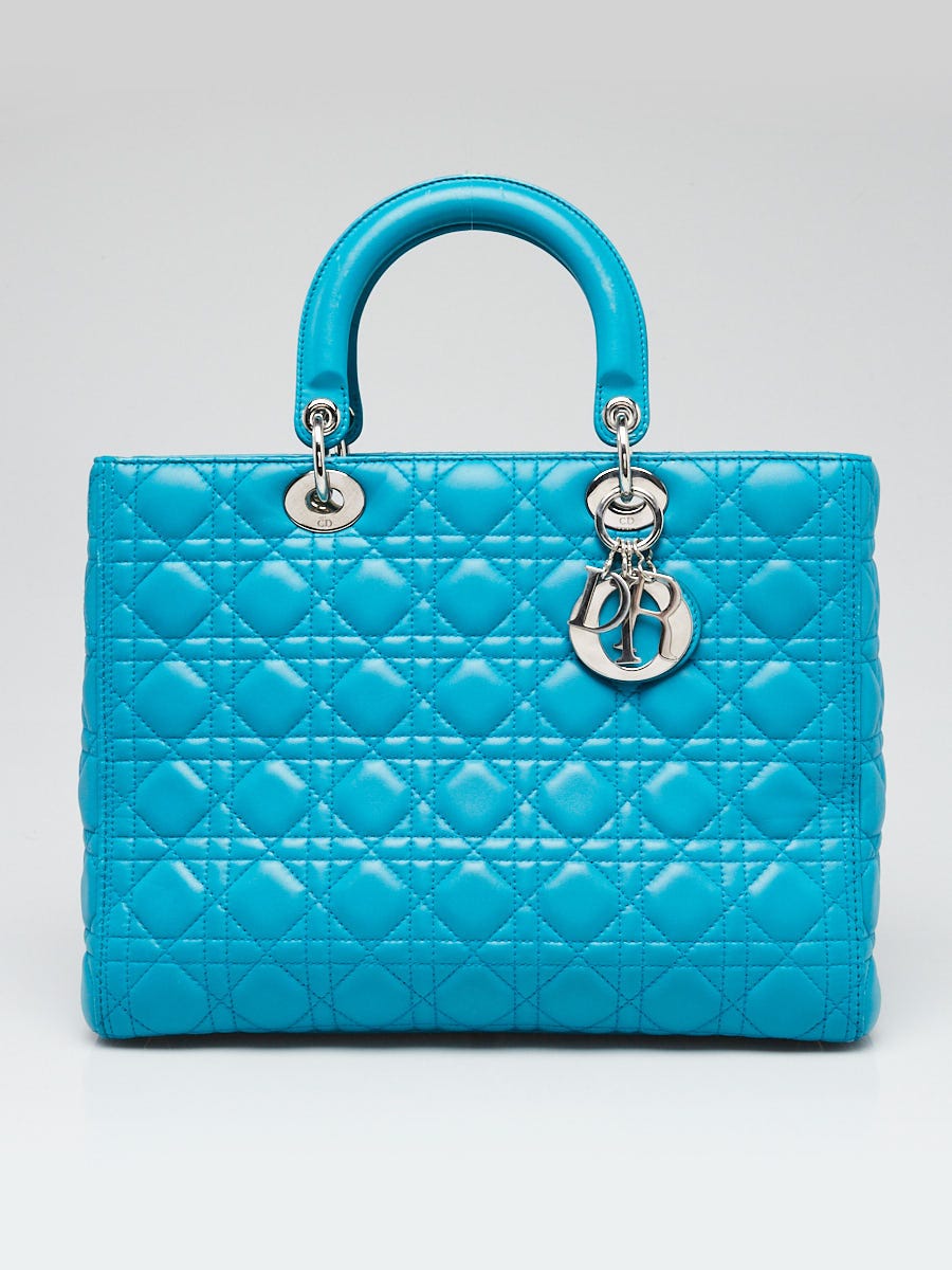 ライトブルー キルティング ケース ディオール　Dior レディ Christian Dior Blue Cannage Quilted Lambskin Leather Large Lady
