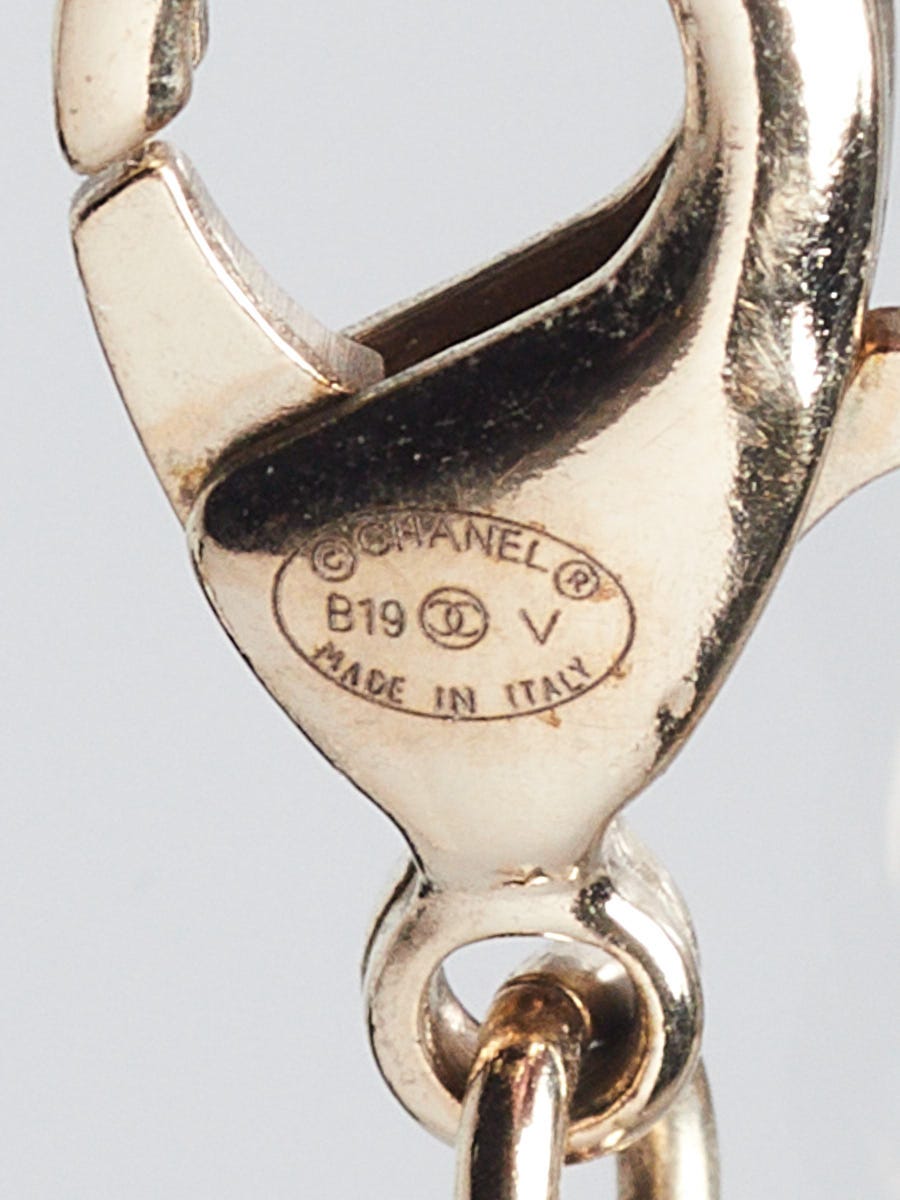 Chanel Gold Metal Pearl CC Logo Classic Short Necklace | Yoogi's