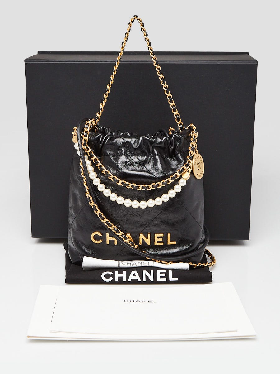 Chanel Black Quilted Shiny Calfskin Leather Pearl Strap Chanel 22