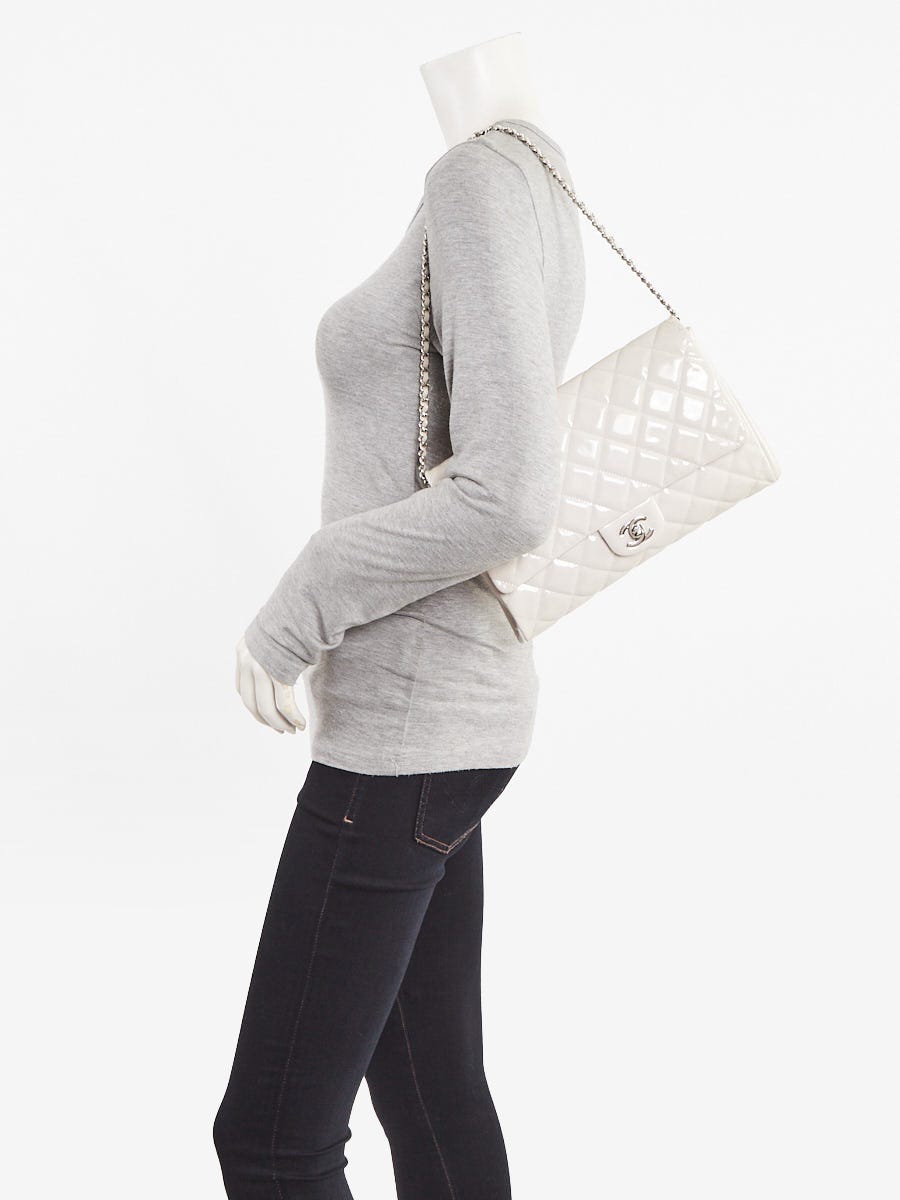 Chanel Light Purple Quilted Patent Leather Chain Clutch Bag