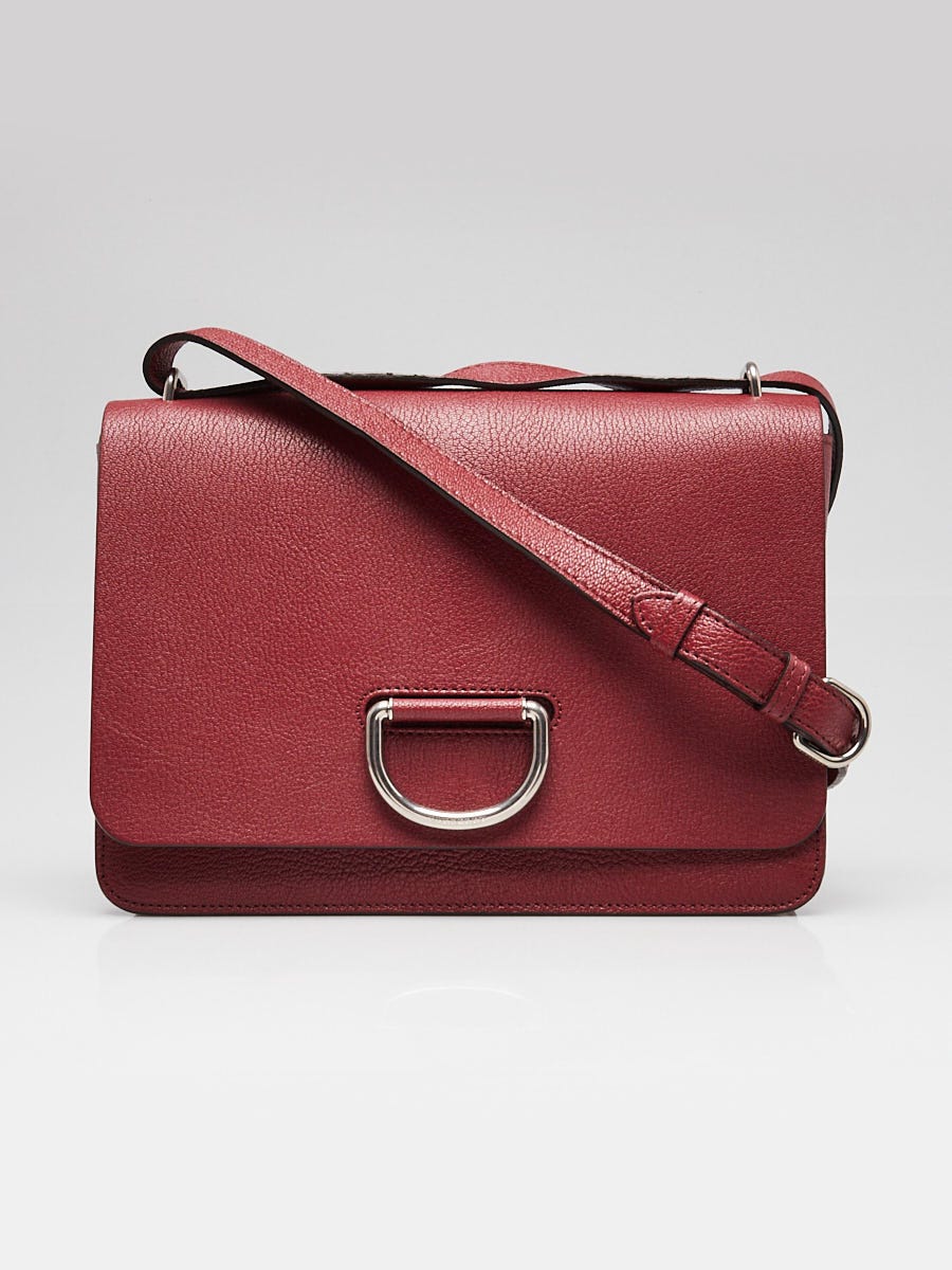 Burberry Red Leather Medium D-Ring Crossbody Bag | Yoogi display picture 3