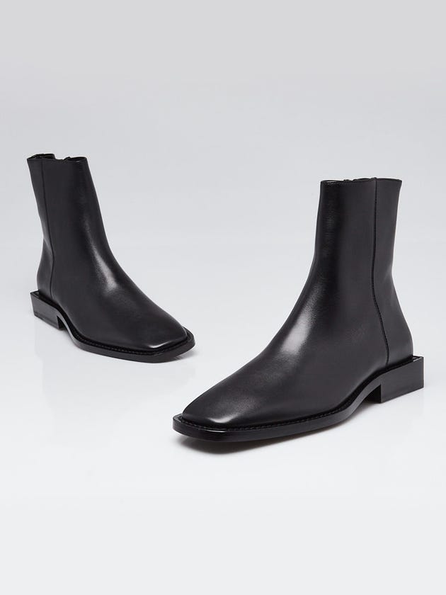 Balenciaga Black Calfskin Leather Soft Rim Ankle Bootie Size 8.5/39