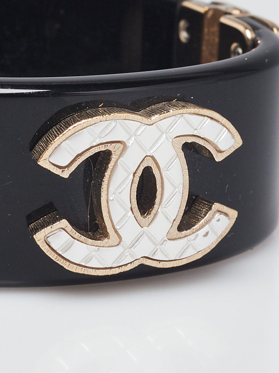 Chanel Black Resin and Faux Pearl Quilted CC Logo Bangle Bracelet