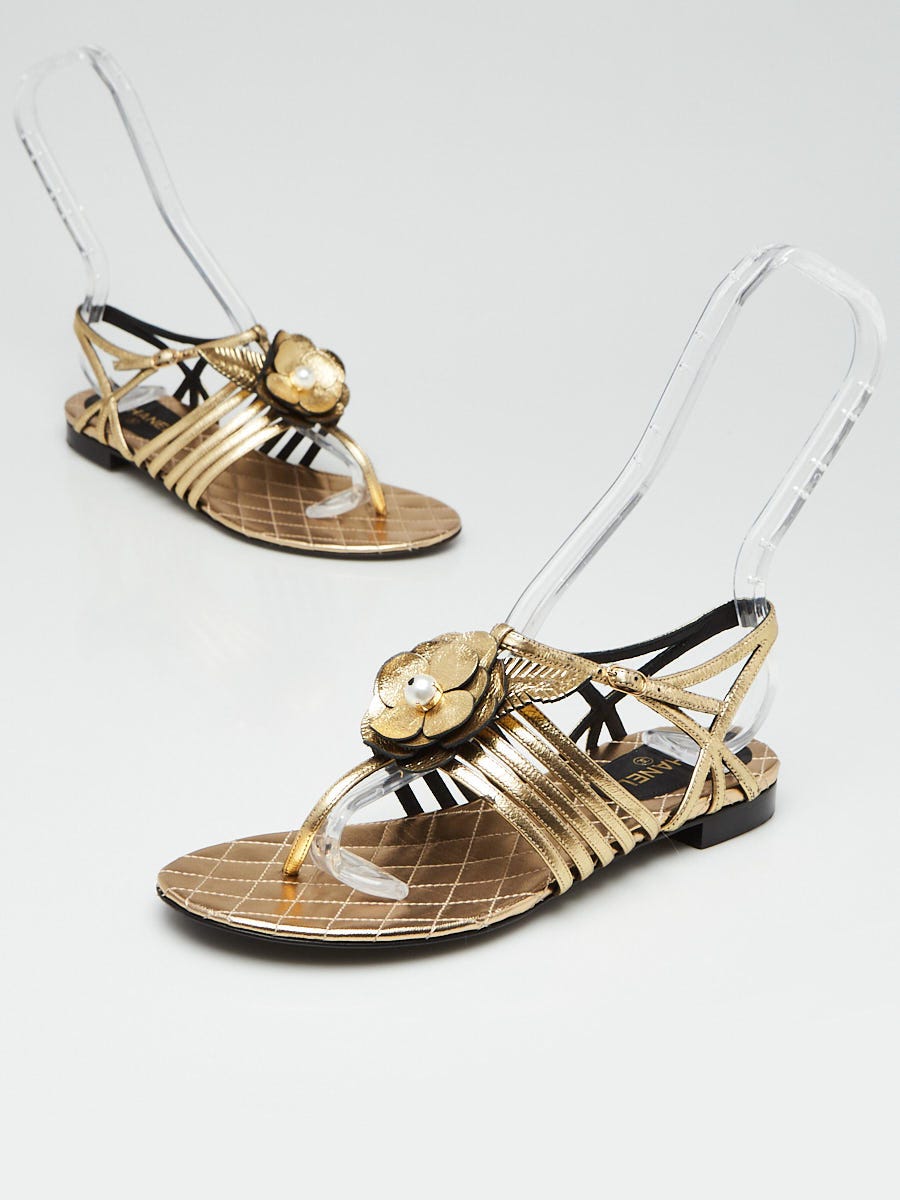 Chanel Gold Metallic Leather Camellia Flower Thong Sandals Size