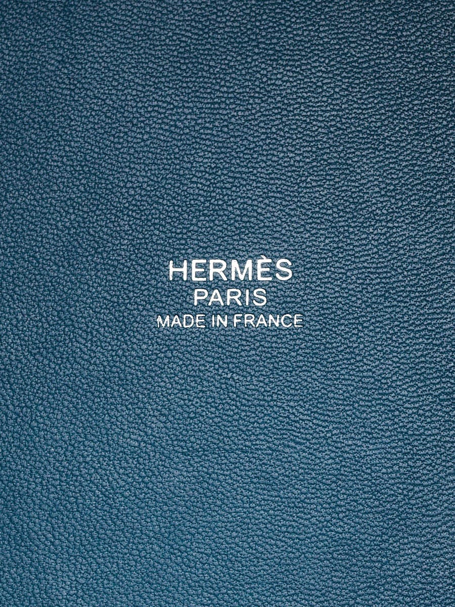 Hermes 22cm Colvert Ostrich Palladium Plated Picotin Lock Bag