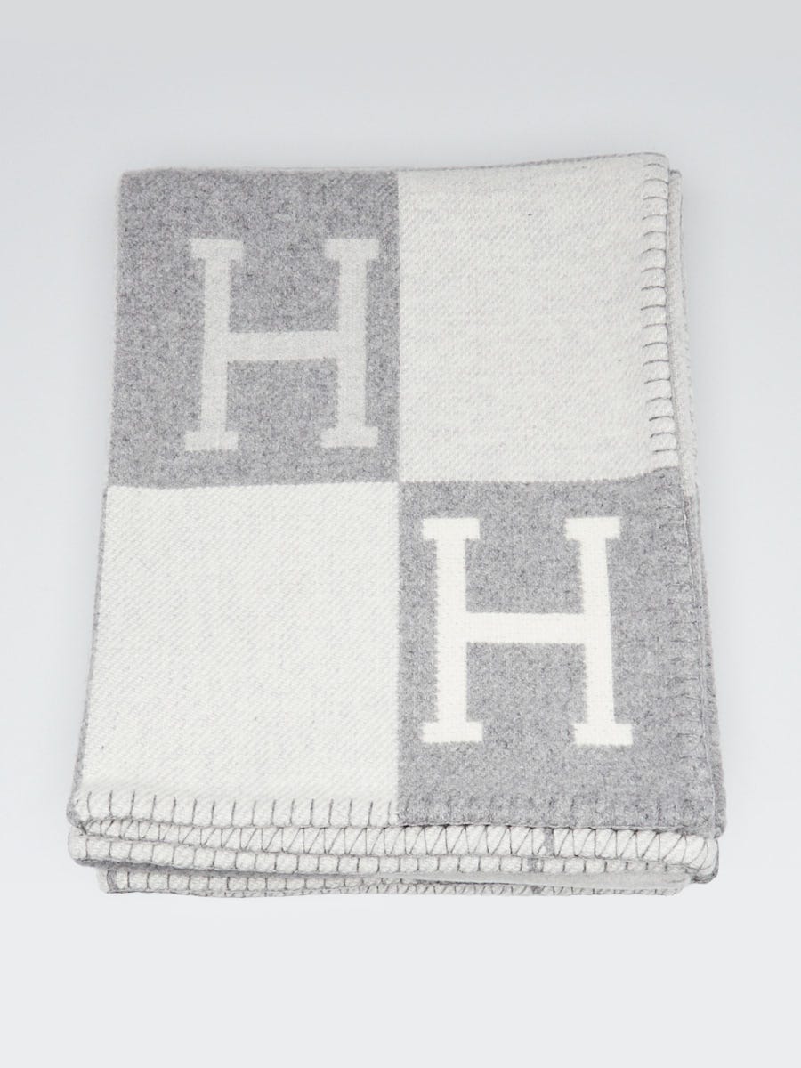 Hermes Gris Clair Merino Wool/Cashmere Avalon Throw Blanket