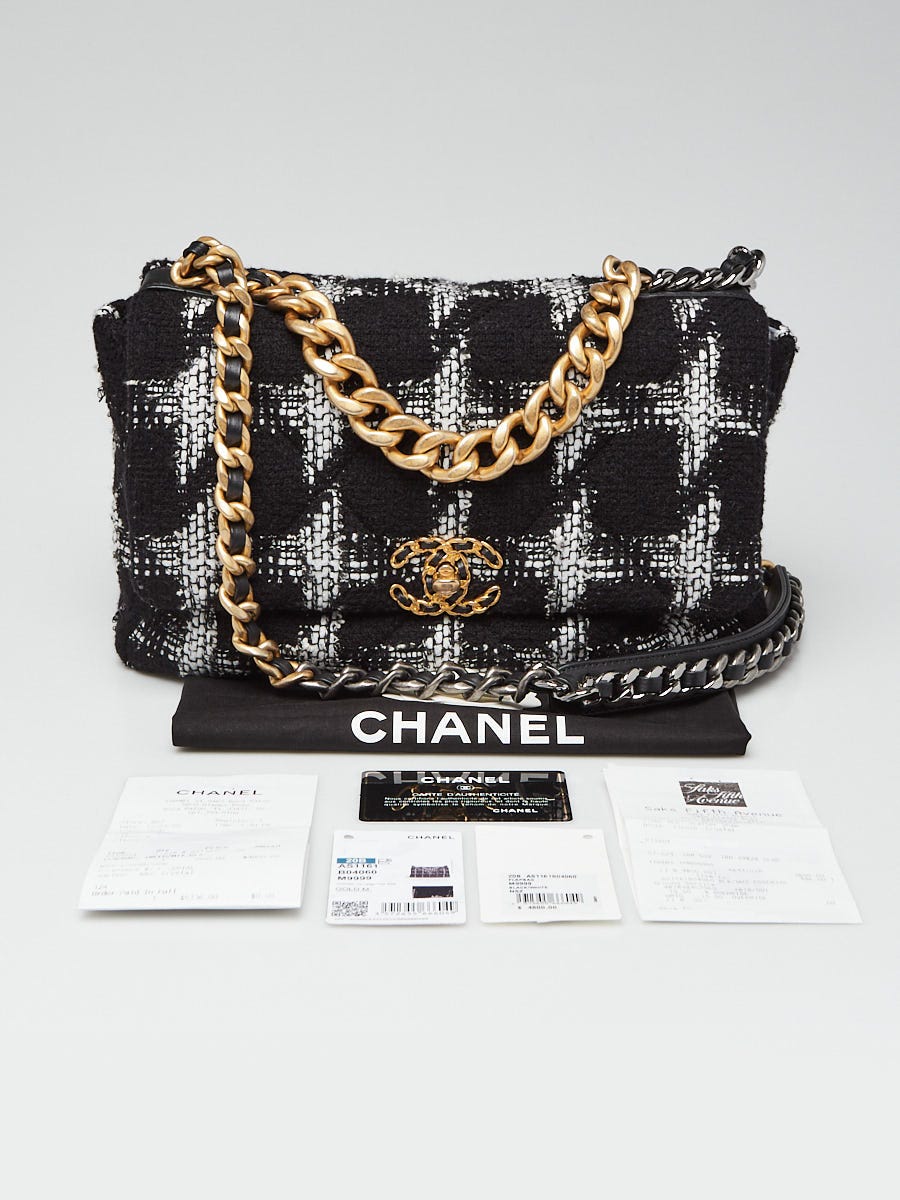 美品！CHANEL キルティング ブラックブーティ Chanel Black/White Quilted Tweed Chanel 19 Large Flap Bag