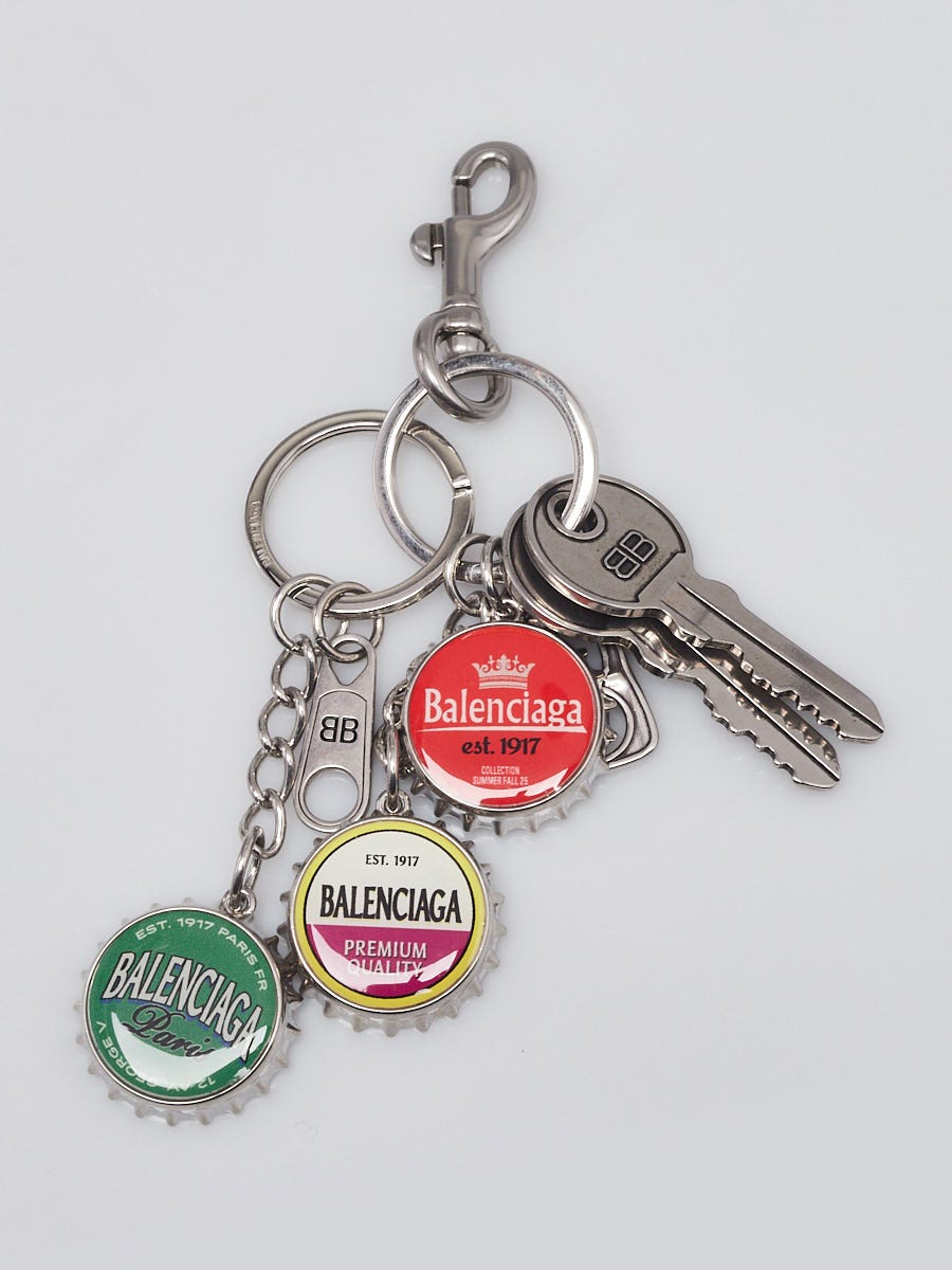 BALENCIAGA シルバー チャーム Balenciaga Silver Metal Bottle Cap BB Key Ring and Bag Charm