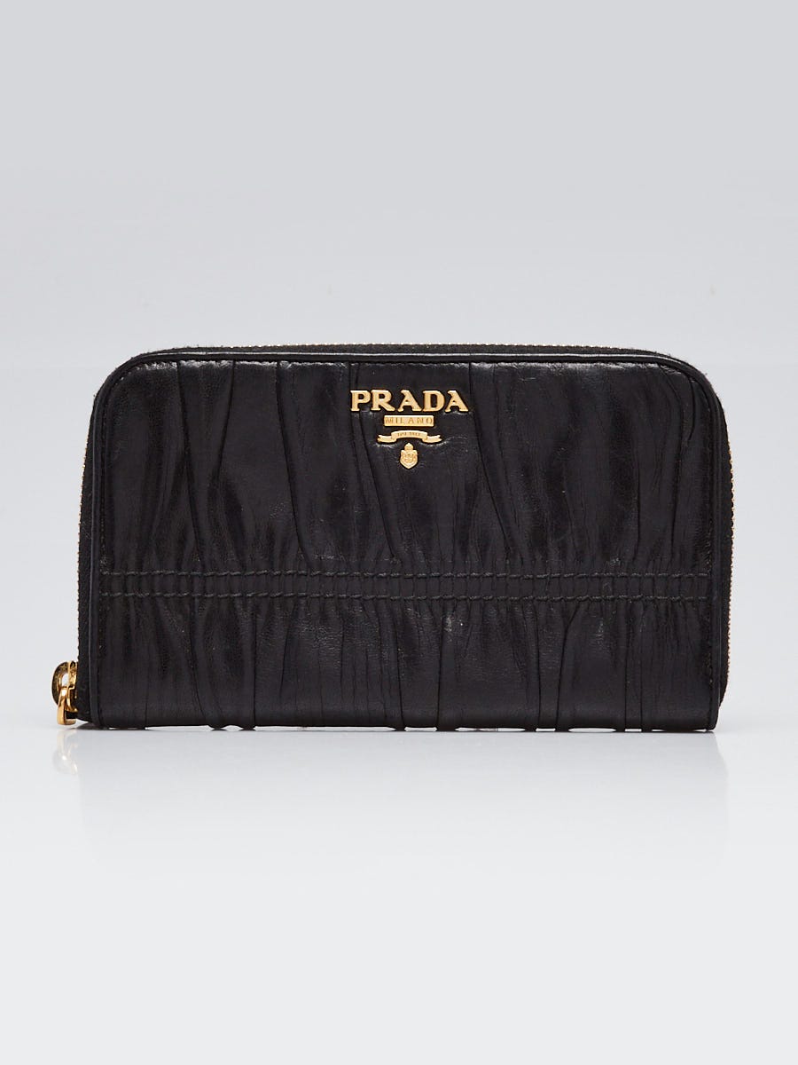Prada Black Nappa Gauffre Leather Compact Zippy Wallet 1M1157