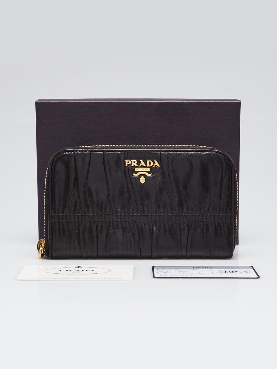 Prada Black Nappa Gauffre Leather Compact Zippy Wallet 1M1157