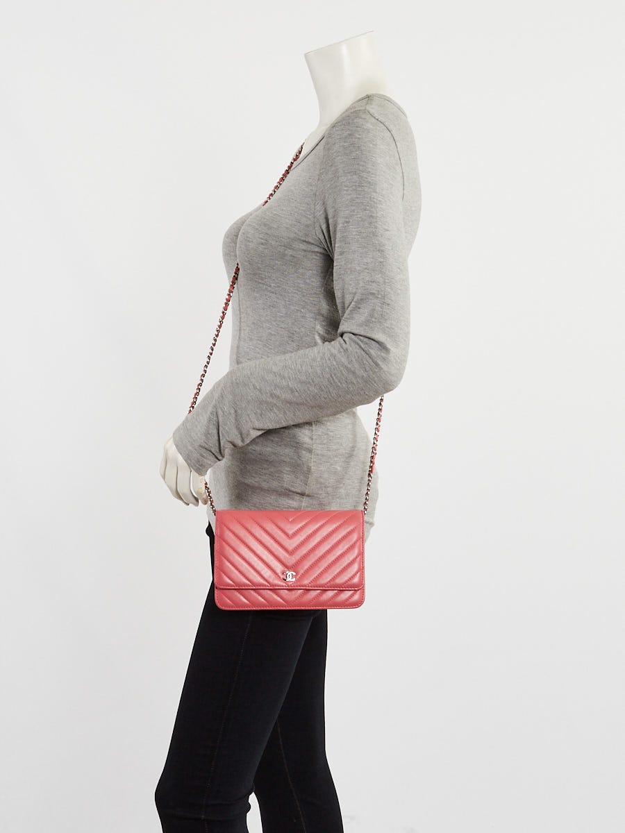Chanel Pink Chevron Quilted Lambskin Leather CC WOC Clutch Bag