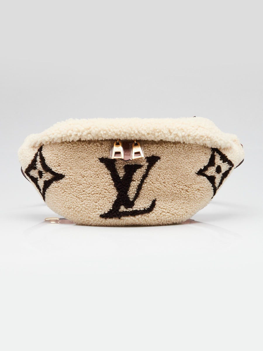 Louis Vuitton Creme/Chocolate Giant Monogram Shearling Bumbag