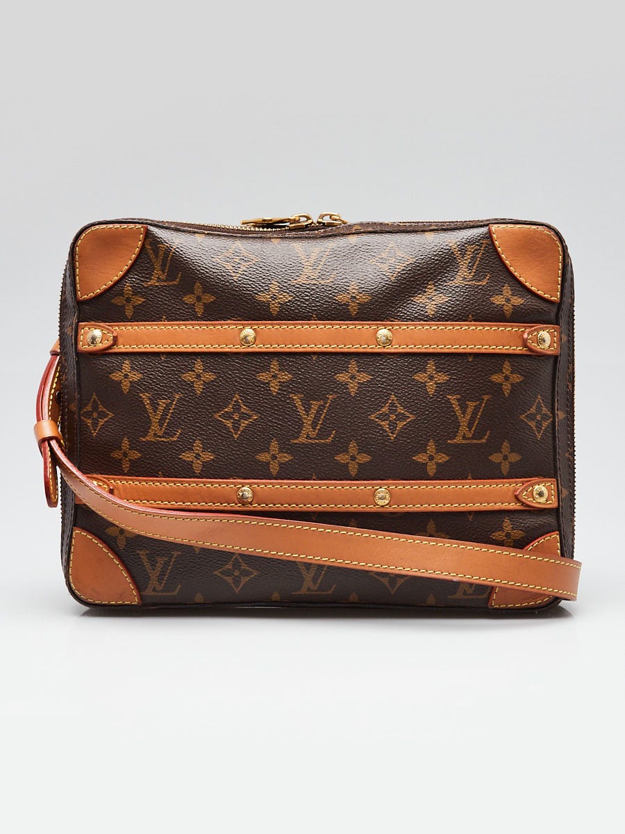 V Tote MM Monogram