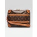 V Tote MM Monogram