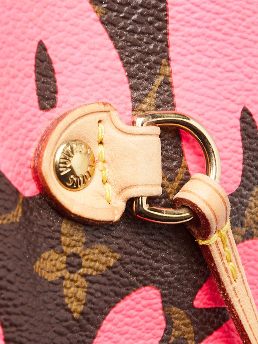 Louis Vuitton Limited Edition Fuchsia Graffiti Stephen Sprouse