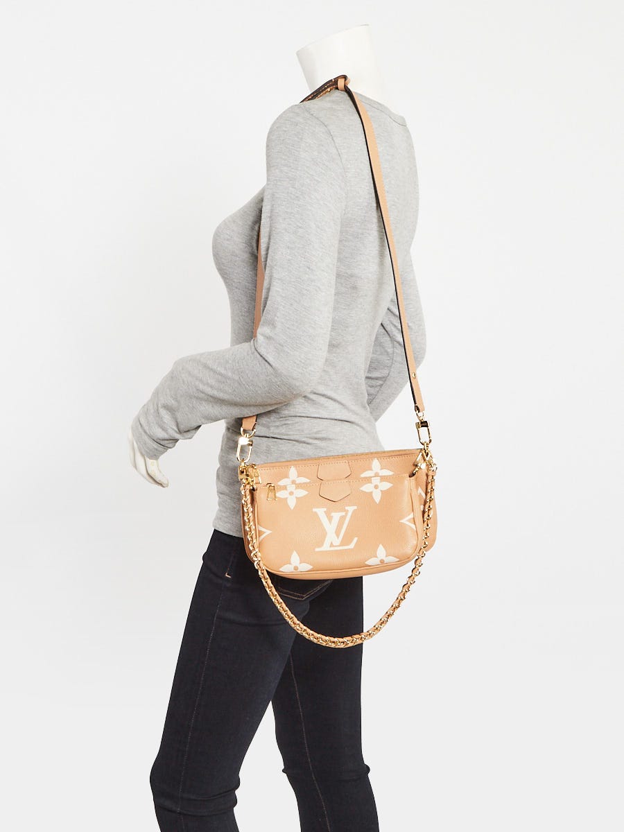 Louis Vuitton Bi-Color Beige/Arizona Giant Monogram Empreinte Leather Multi Accessories Pochette Bag