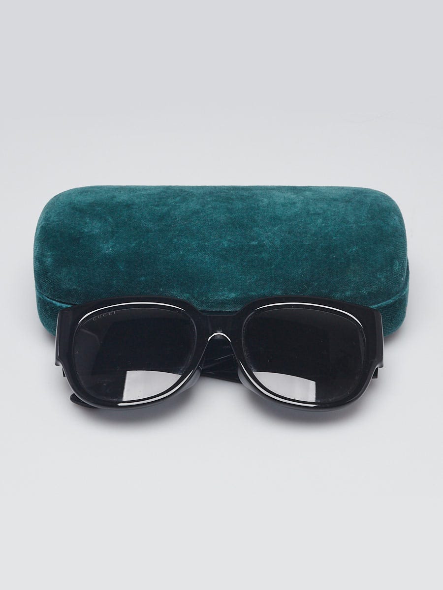 Gucci Black Acetate Oversized Frame Sunglasses - GG142SA