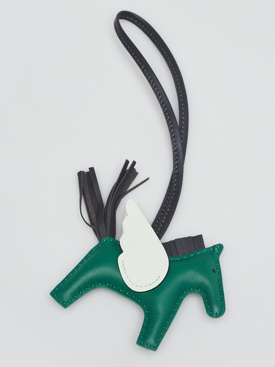 Hermes Vert Moyen/Ardoise/Vert Peppermint Milo Lambskin Leather Pegase PM Bag Charm