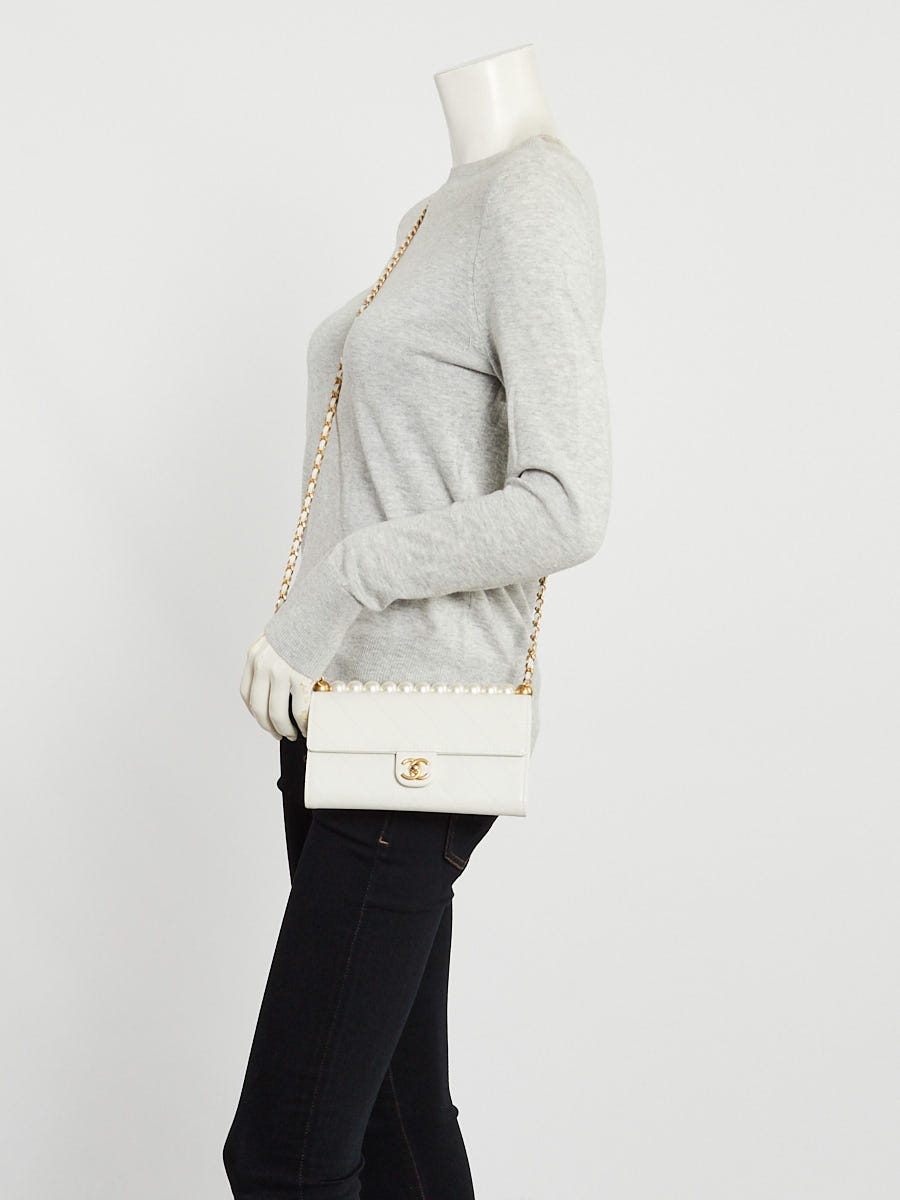 Chanel White Quilted Goatskin Leather Chic Pearls Clutch With Chain Bag 