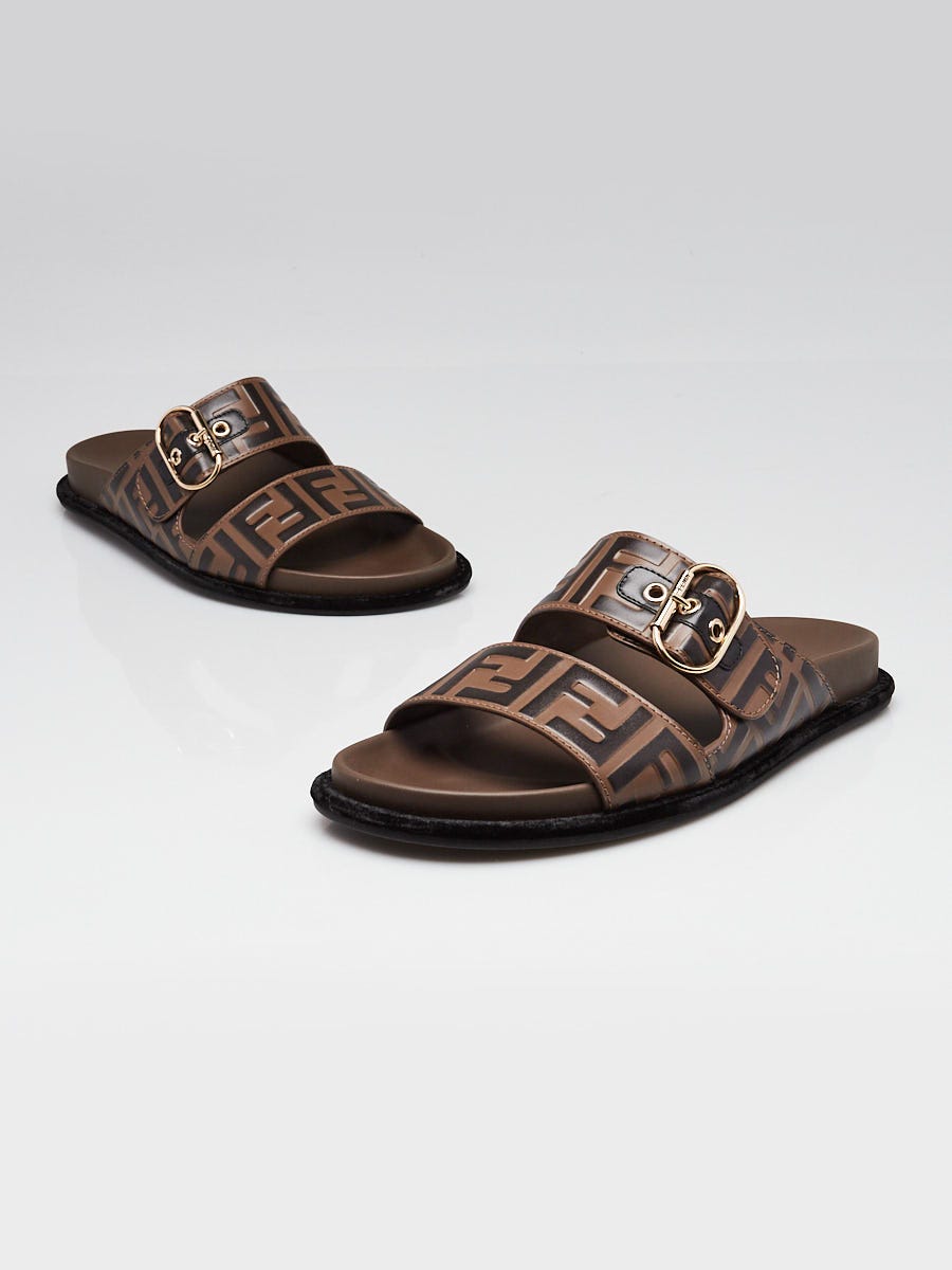 プラズマハンディジュエル Fendi Brown/Black Zucca Embossed Leather Flat Slide Sandals Size