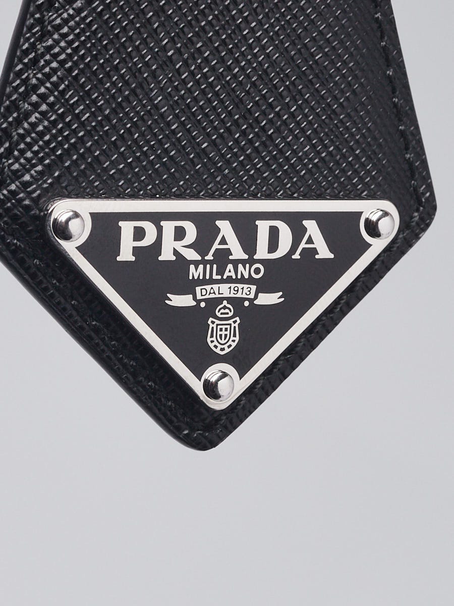 PRADA ロゴ　アクセサリー Prada Black Saffiano Leather Logo Key Chain and Bag Charm