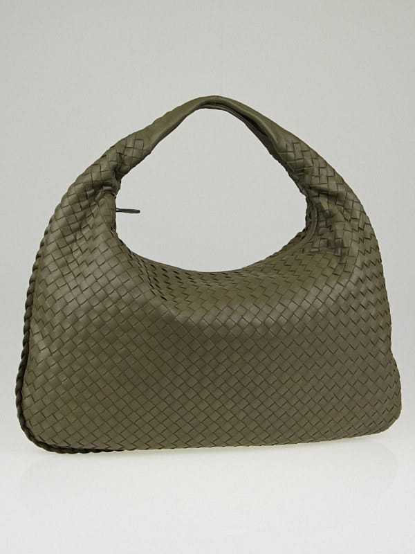 Bottega Veneta Grey Intrecciato Woven Nappa Leather Large Veneta Hobo Bag -  Yoogi's Closet