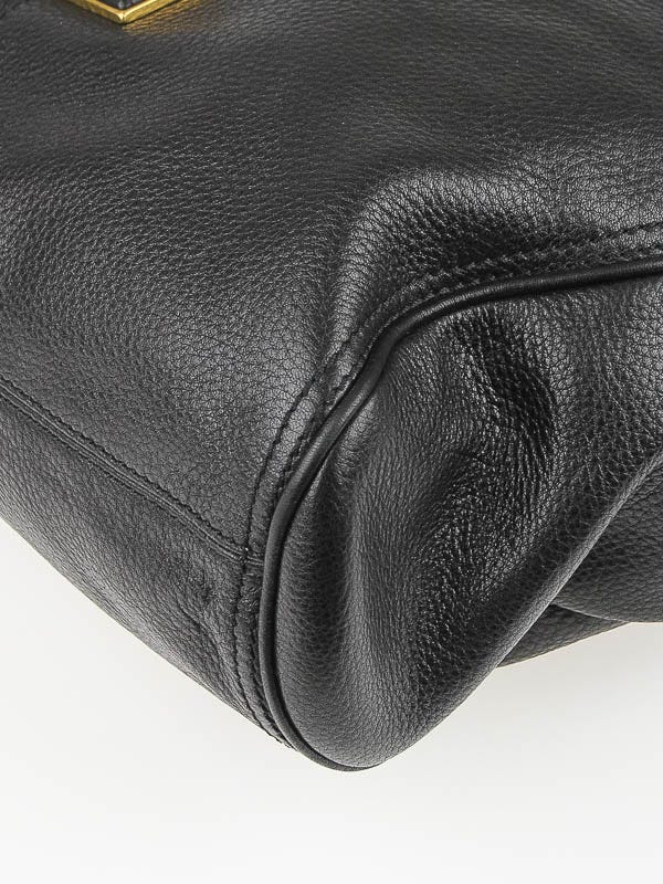 Burberry Black Pebbled Leather Belted Tote Bag | Yoogi's Closet