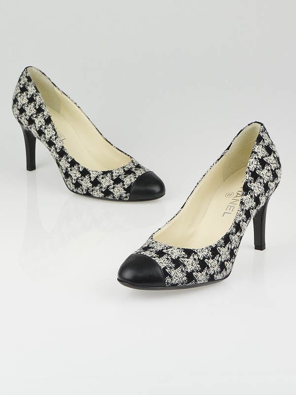 Chanel Black/White Wool Tweed and Leather Cap Toe Pumps Size 8.5