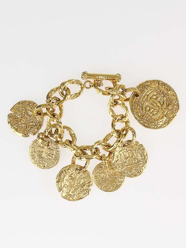 Chanel Gold Metal Link CC Charm Bracelet