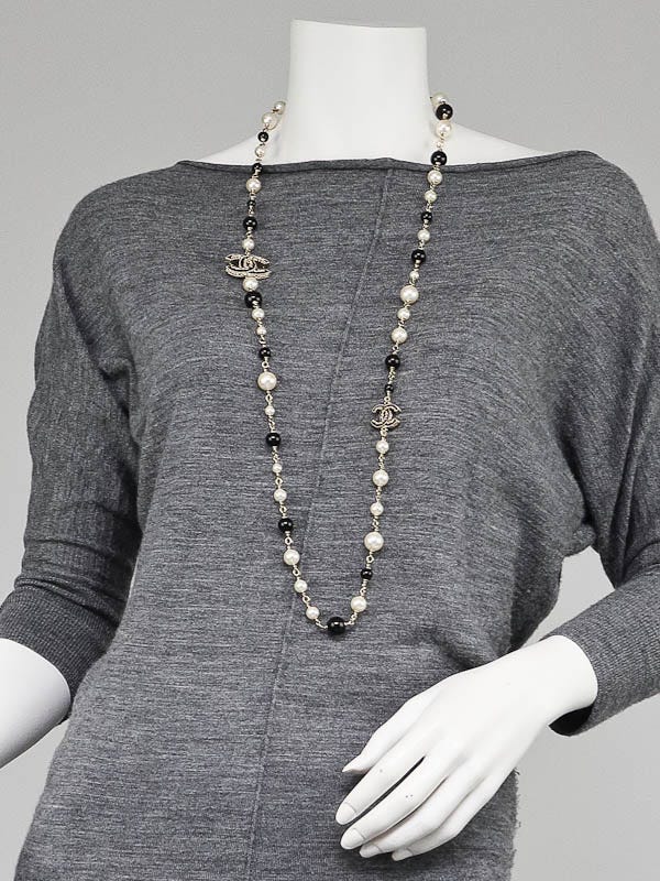 Chanel White/Black Beaded and CC Logo Long Necklace
