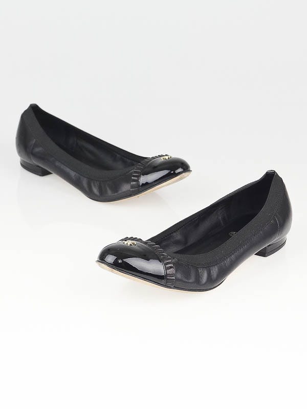 Chanel Black Lambskin Leather Ruffle Cap-Toe Elastic Ballet Flats